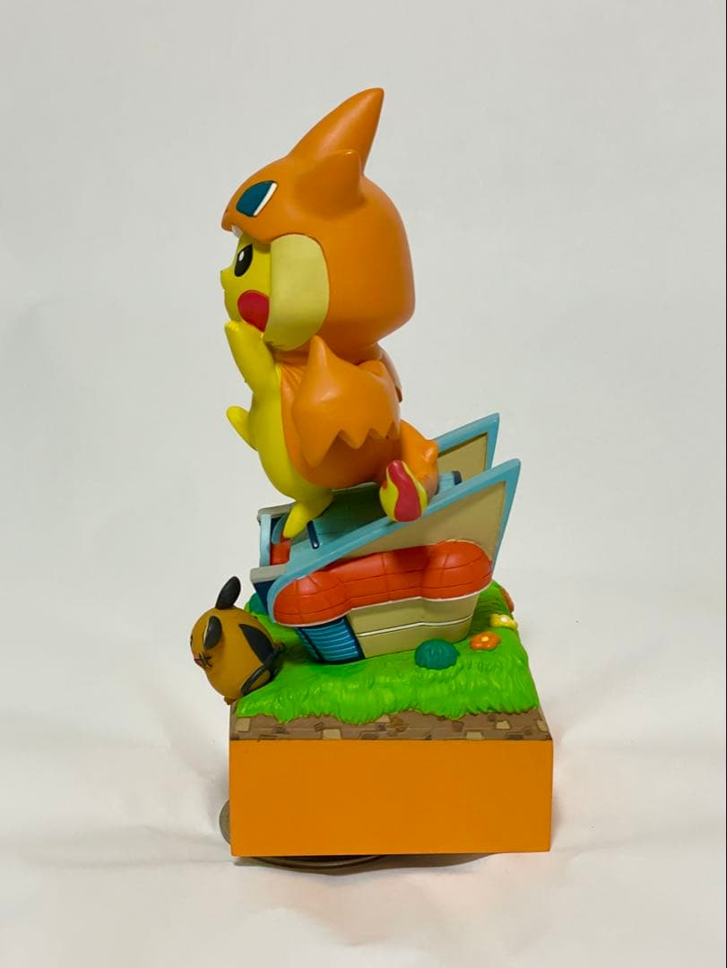 ポケモンセンターメガトウキョー　オープン記念オルゴール　ピカチュウ