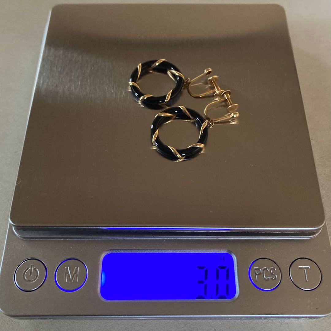 K18 ピアス　オニキス　ネジ式　直径約 2cm 3.0g