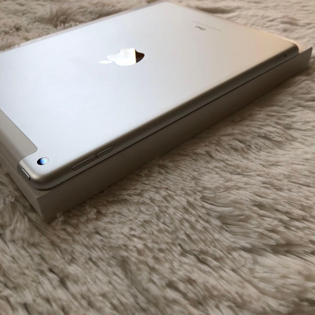 【12/31販売終了】iPad 第5世代 32GB SIMフリー 【即発送】