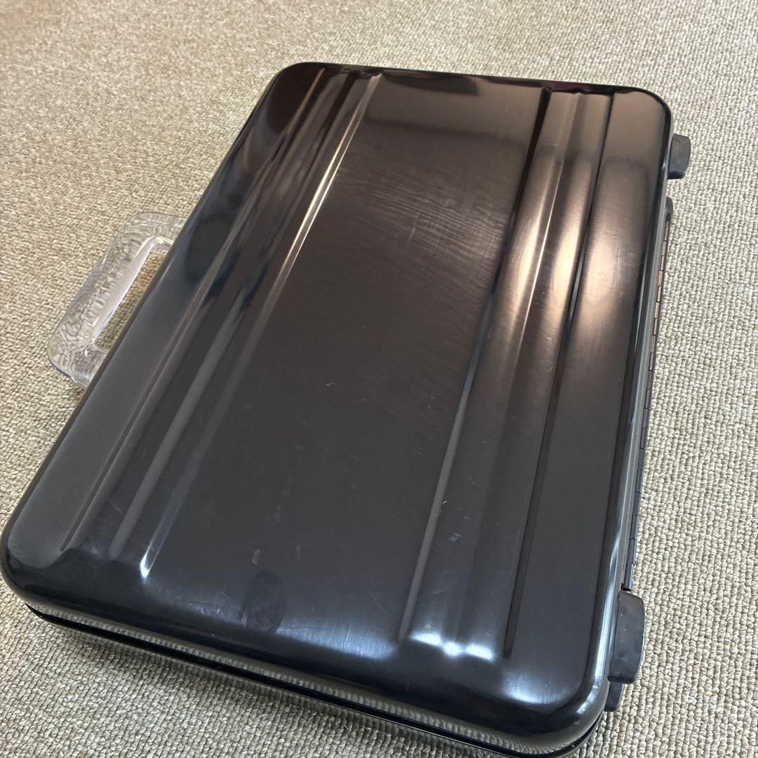 ZERO HALLIBURTON ゼロハリバートン アタッシュケース アルミ製