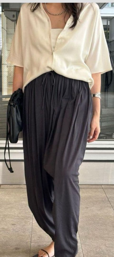 エトレトウキョウ★ウエストギャザーバルーンカットパンツ　S　完売