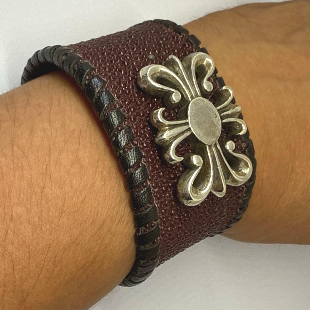 A&G エーアンドジー レザーブレスレット シルバー クロスモチーフ