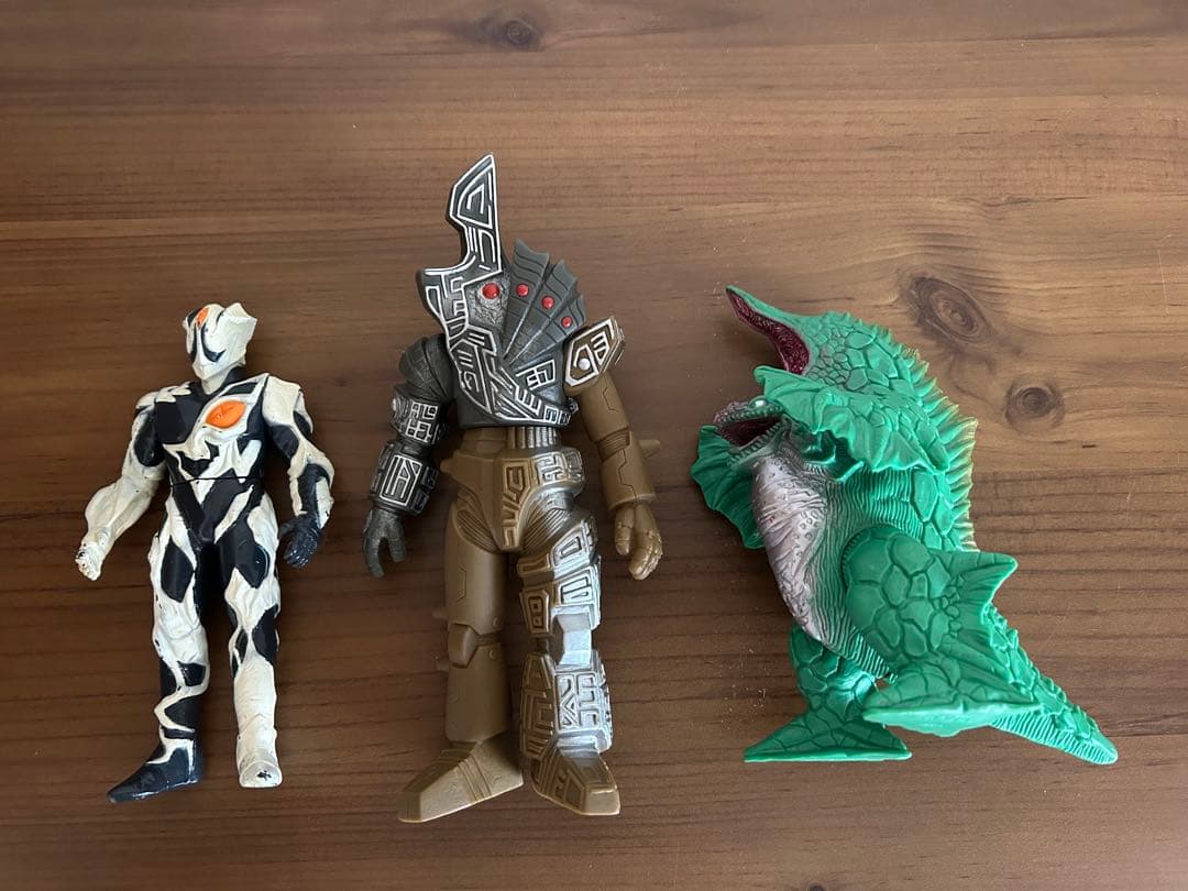 ウルトラマンティガ 怪獣 21体まとめ売り