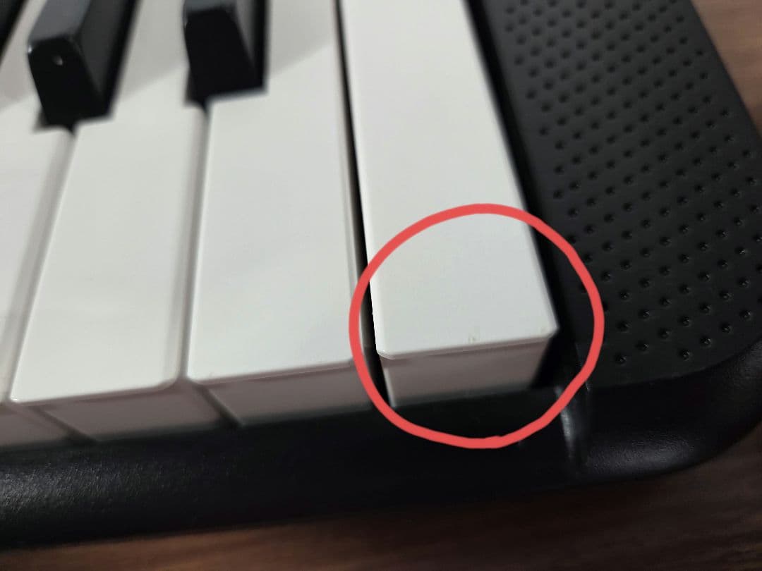 121204 CASIO CT-S200BK キーボード 2020年製