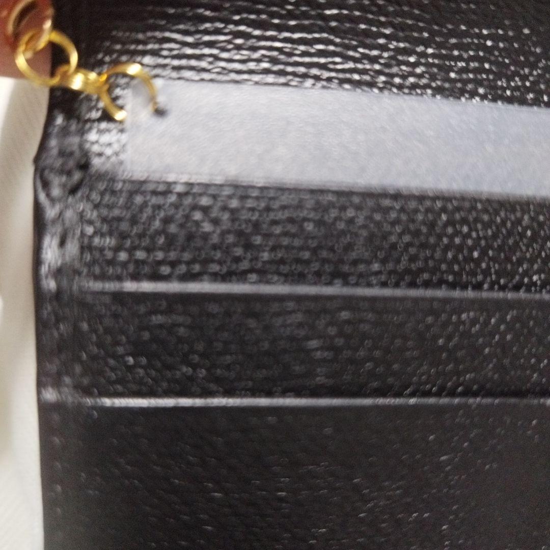 シャネルココボタン　折り財布