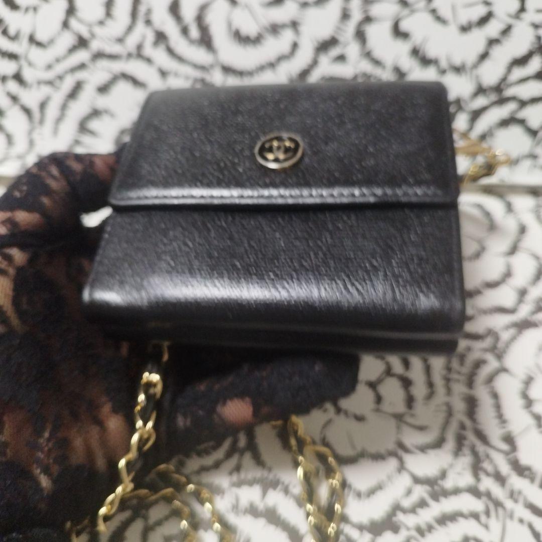 シャネルココボタン　折り財布