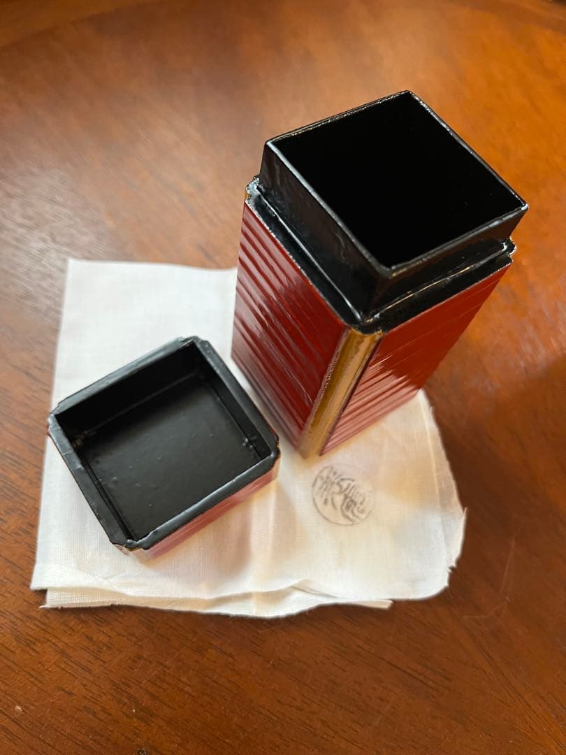 茶道具 刻莨入れ　朱一閑