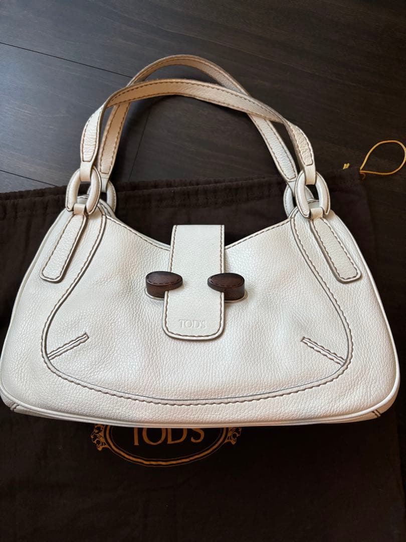 値下げ)TOD'S レザーショルダーバッグ白