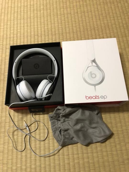 Beats ep オンイヤーヘッドフォン
