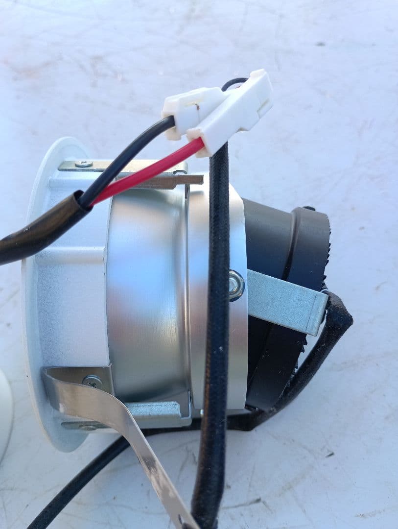 e*0様 3210)LEDダウンライト　１６個　穴径１００ｍｍ　３０００K　＋