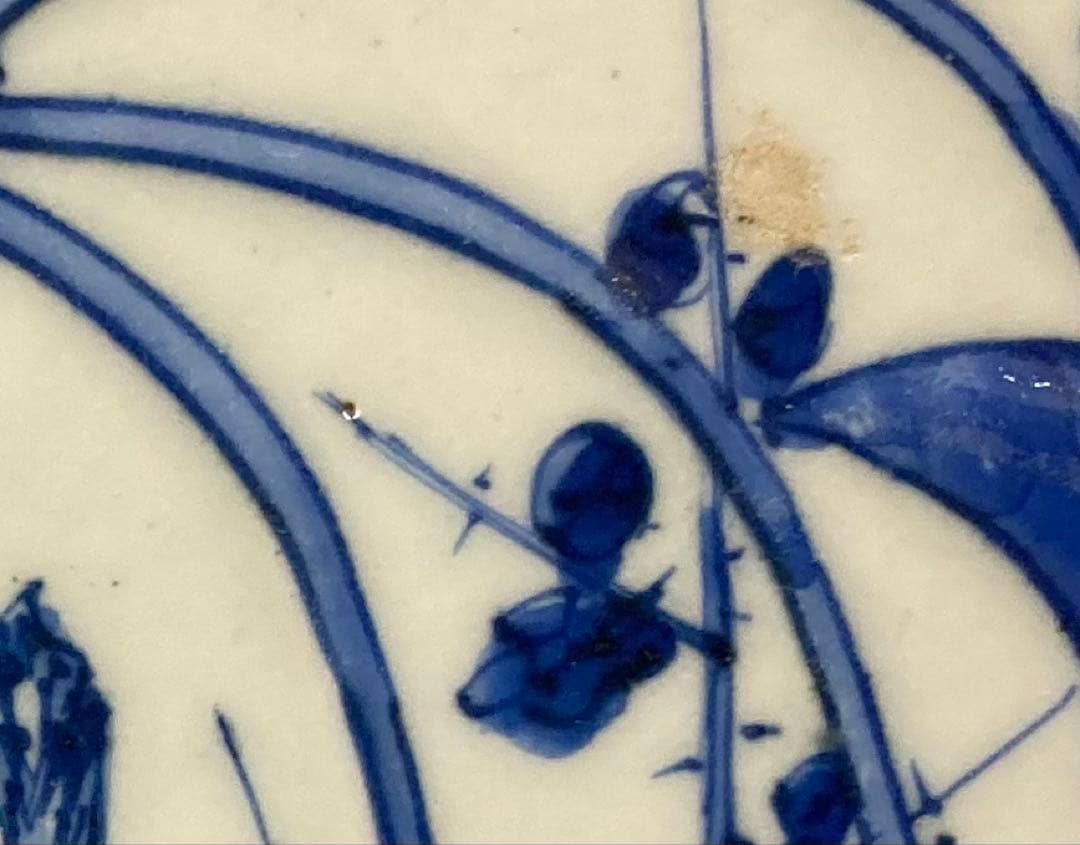 B367b 兜図染付変形皿 1枚　保存用桐箱・皿立付　伊万里焼　江戸時代