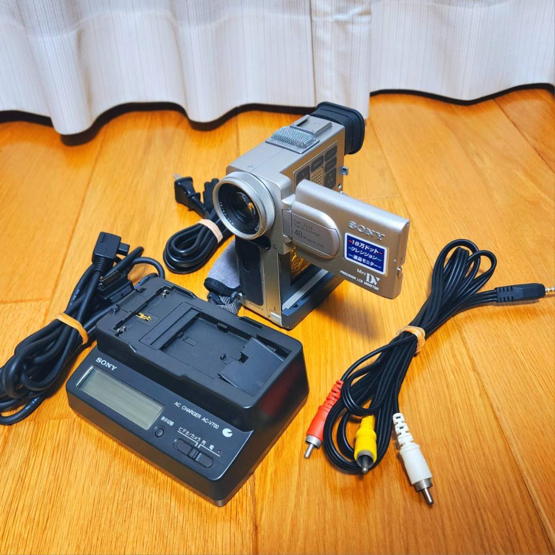 【動作確認済】高画質 SONY MiniDV ビデオカメラ DCR-PC10