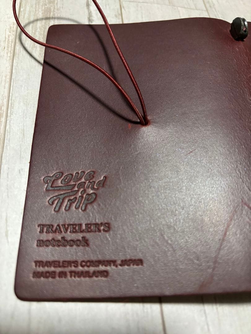 【限定】トラベラーズノートパスポートサイズ RED Love and Trip