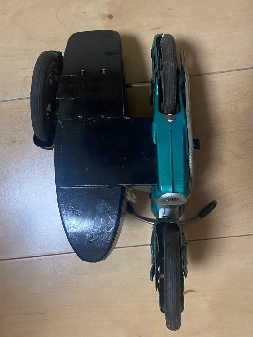 マルサン製1960年代製造 ブリキ製サイドカー付きバイク グリーン色