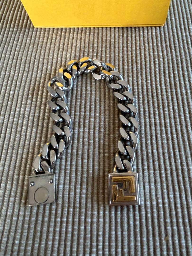 FENDI フェンディ 喜平　FF チェーン ブレスレット シルバー