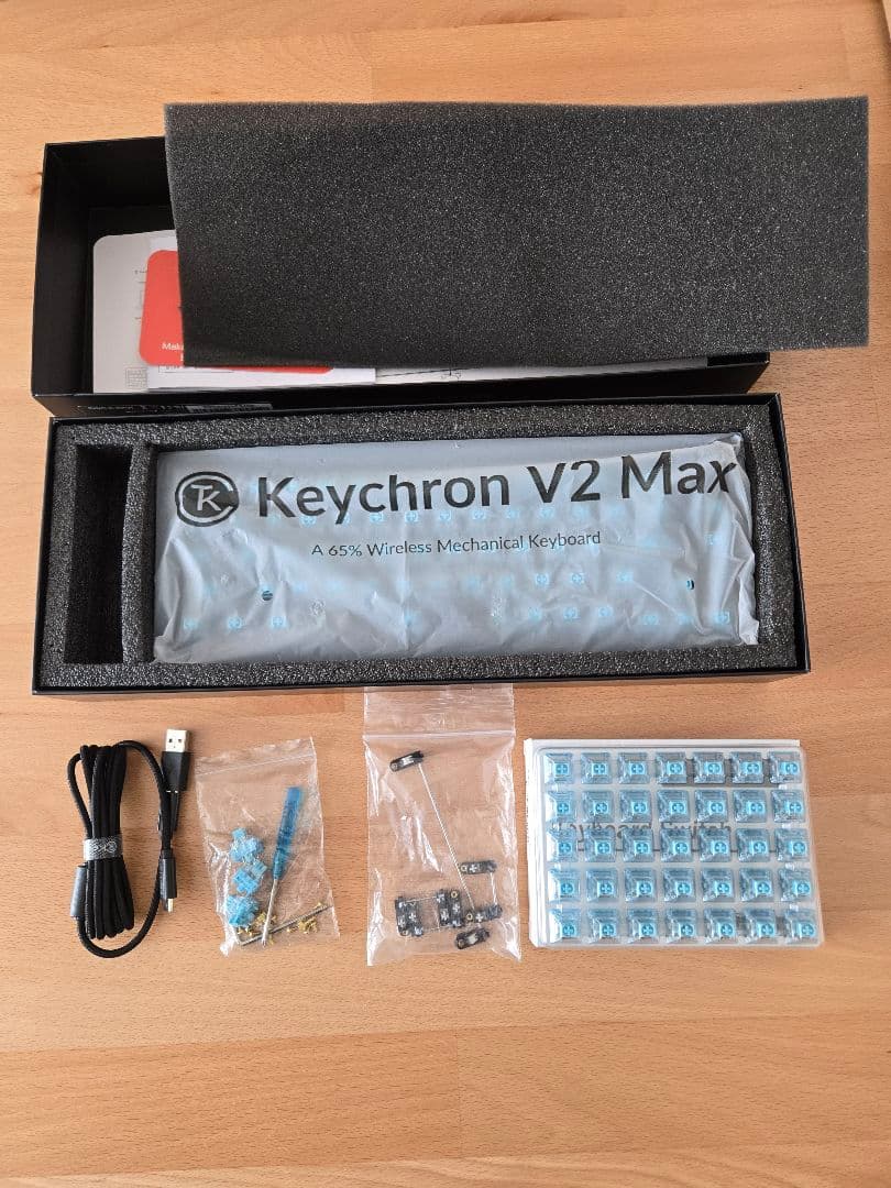 Keychron V2 Max 65% ワイヤレスキーボード　ベアボーンキット