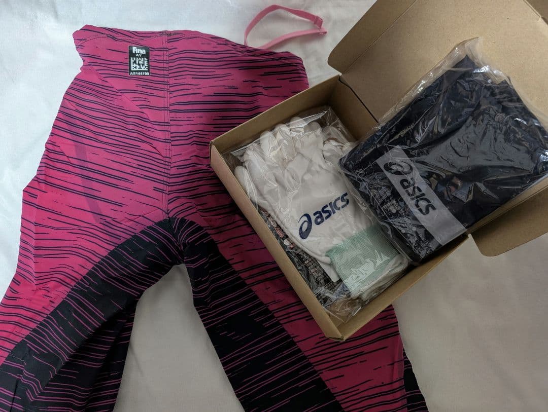 競泳水着 メンズ 高速水着 アシックス　M　ピンク　箱付き