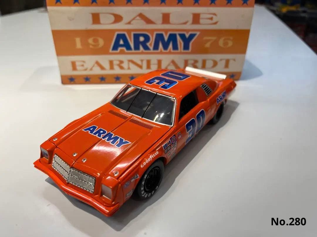 NASCAR #30 DALE EARNHARDT  超希少