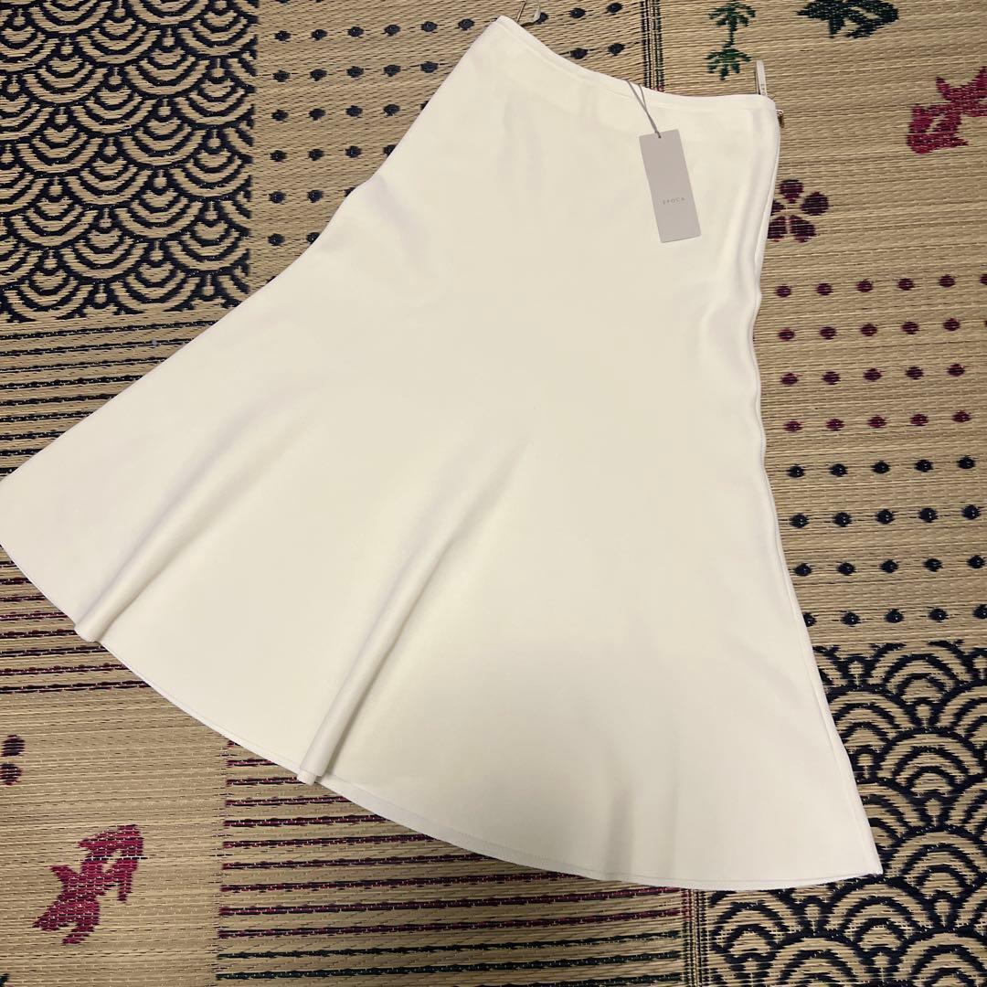 【新品未使用タグ付き】EPOCA フレアロングスカート ホワイト 40