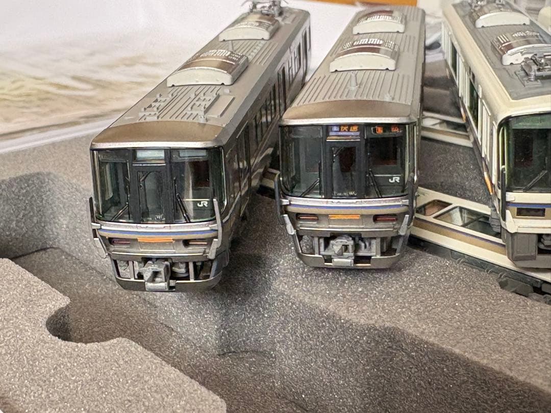 11/20まで 加工品 KATO 221系ダブルパンタ車＋223系2000番台