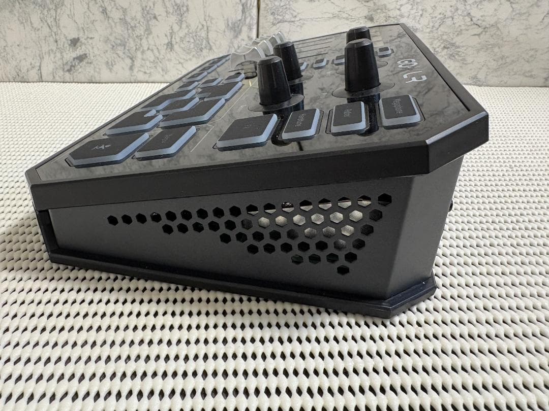 【極美品】 TC HELICON GO XLR