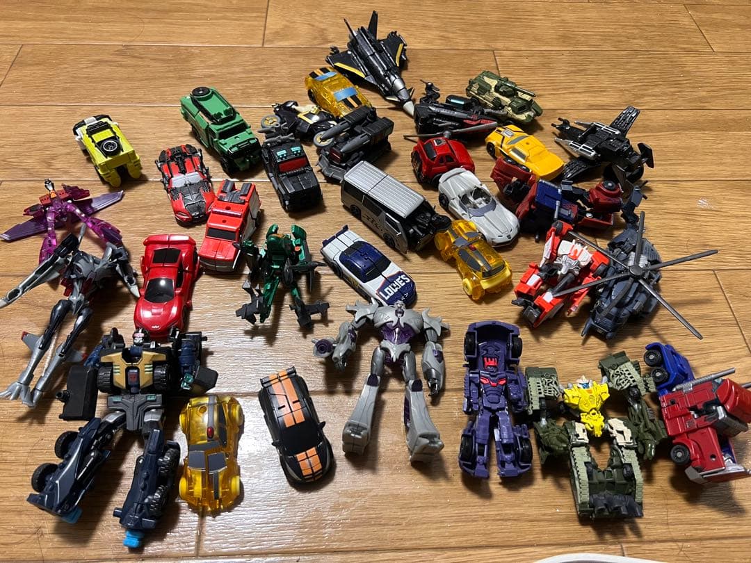 トランスフォーマー フィギュア 可変式32体セット