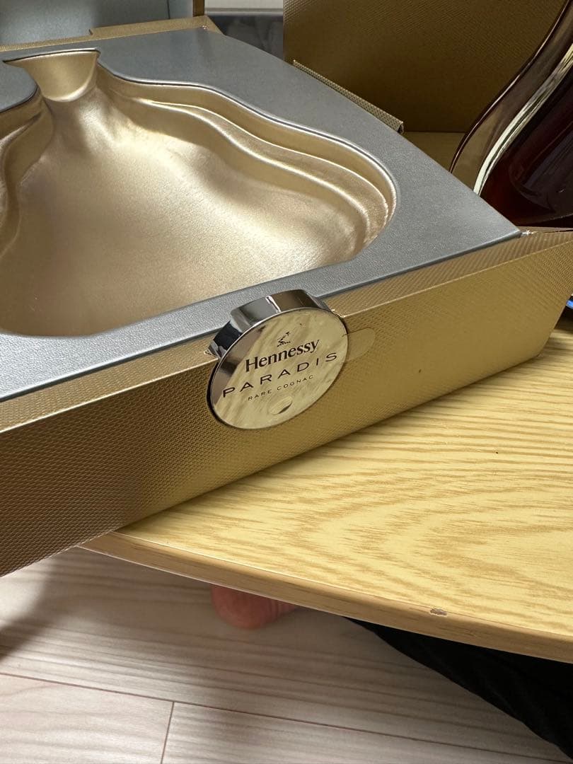Hennessy ヘネシーパラダイス新品未開封Box付き