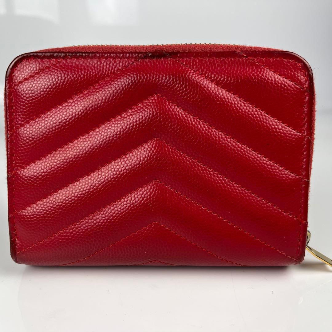 【極美品】サンローラン 二つ折り カサンドラ キャビアスキン キルティング 赤