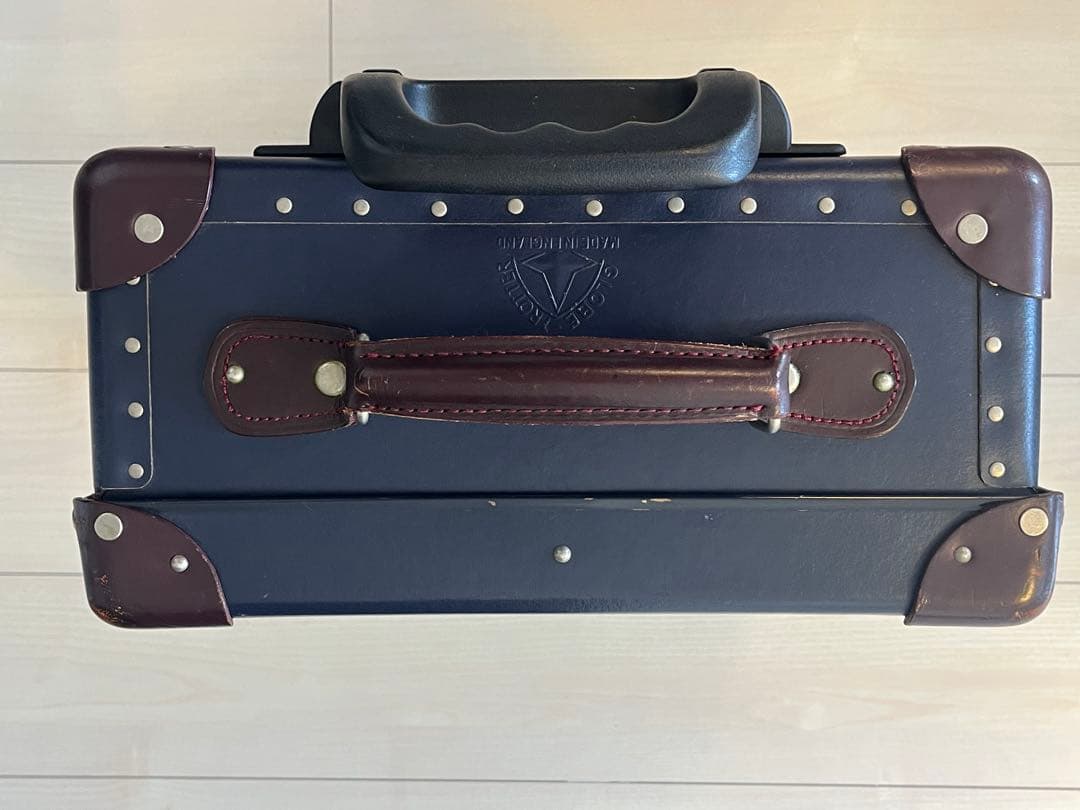 グローブトロッター スモールキャリーオンスーツケース（機内可）