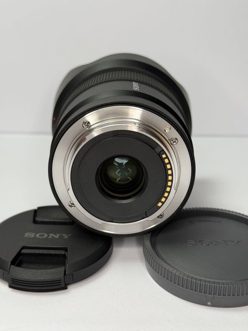 ソニー Eマウントレンズ SONY E 11mm F1.8 SEL11F18