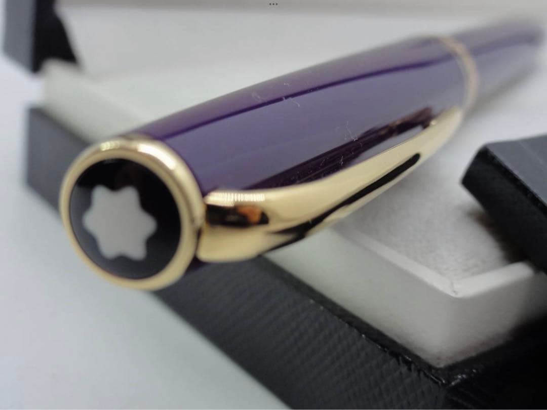 未使用に近い品！非常に稀少な軸色ダークパープル逸品！非常にレアモデル★モンブラン