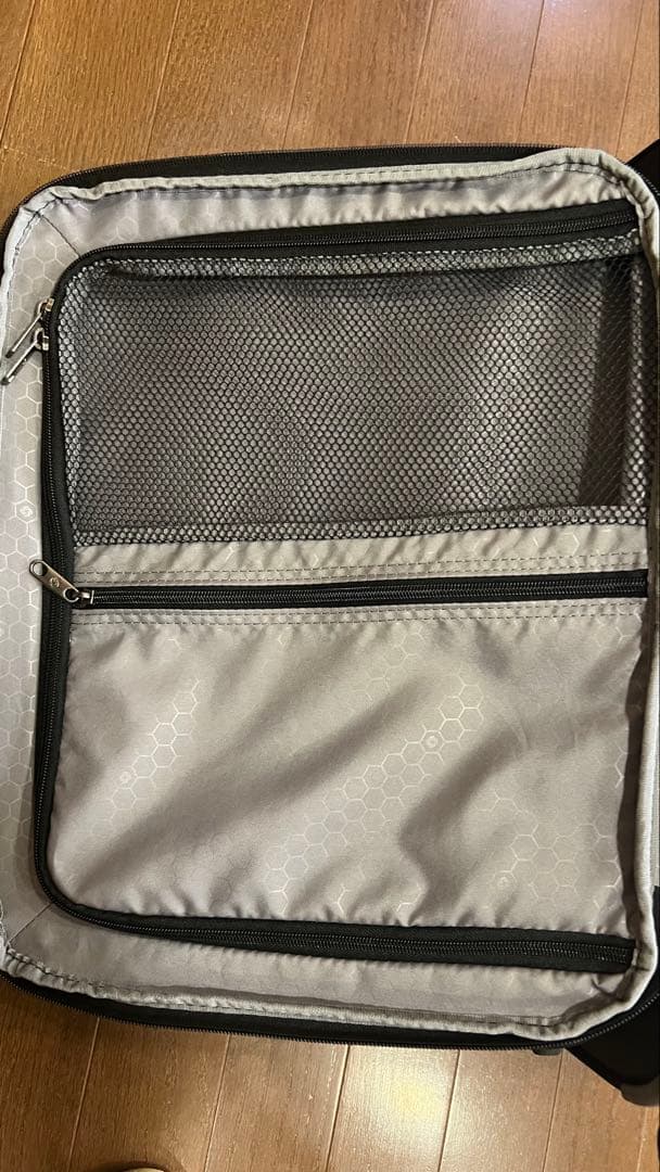 【美品】サムソナイト スピナー55 ソフトキャリー