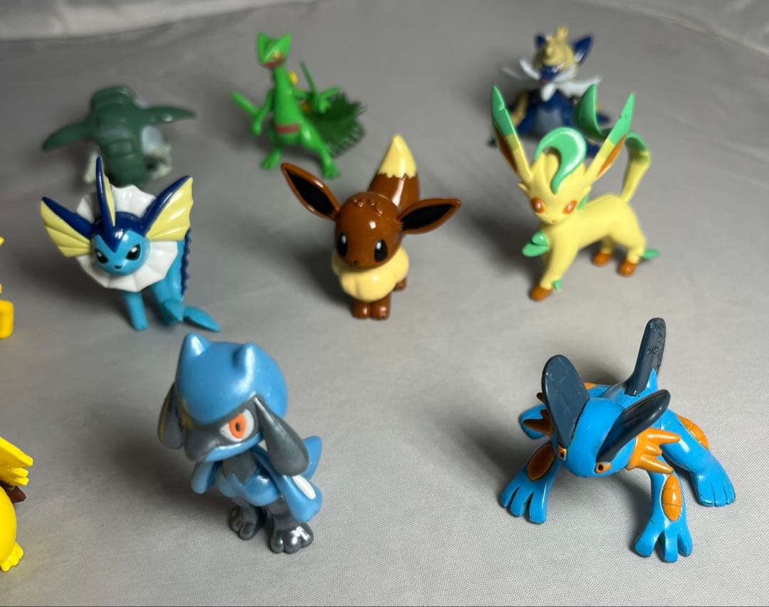 ポケットモンスター　ポケモン　モンコレ　17体セット