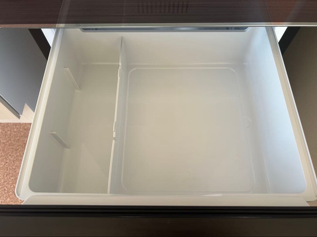 ハイセンス　冷蔵庫　2ドア　右開き　135 L ダークブラウン