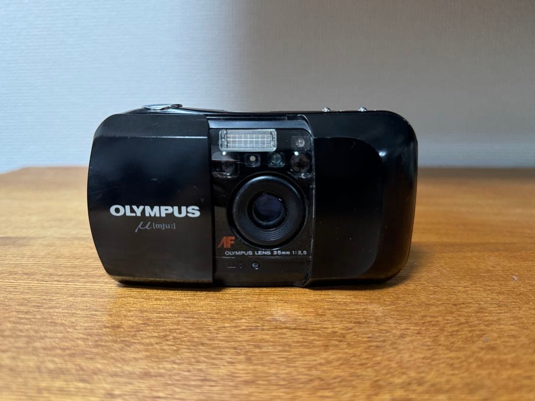 完動品 OLYMPUS μ [mju:] 初代　フィルムカメラ
