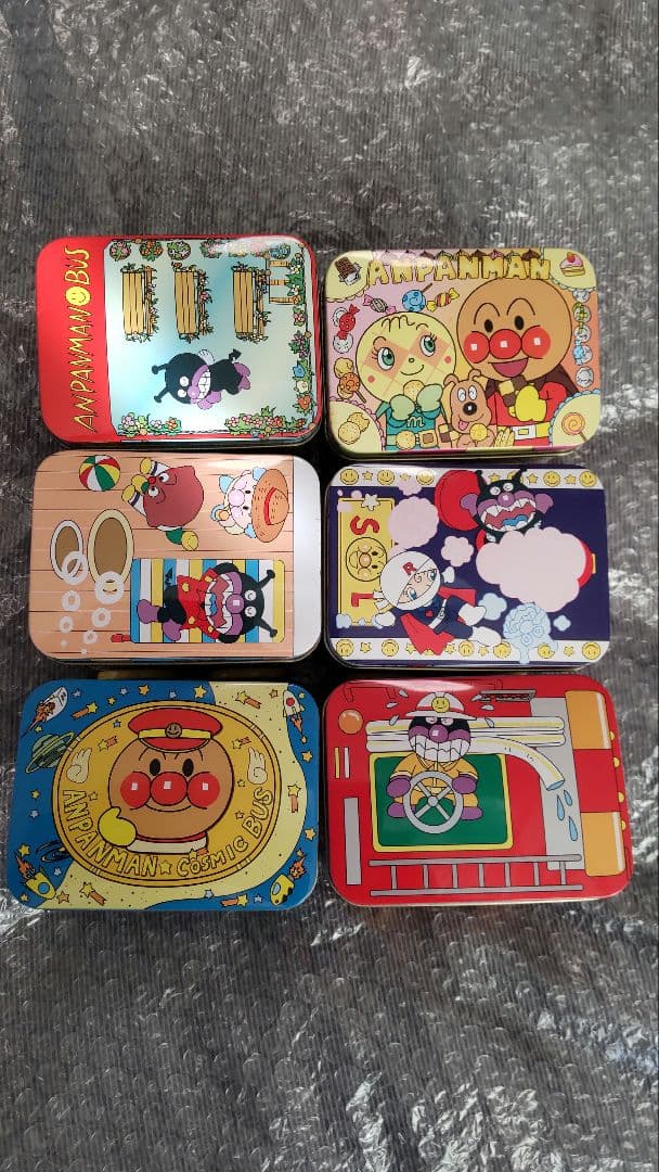 アンパンマン たのしい のりもの 缶