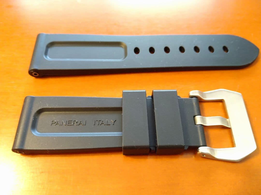 青*中様 【OFFICINE PANERAI】 44m用ラバーベルト／ブラック／