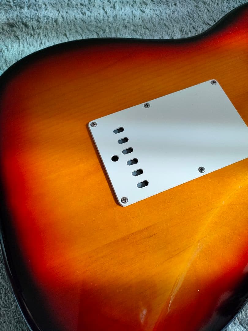 ギター YAMAHA ST500R Sunburst