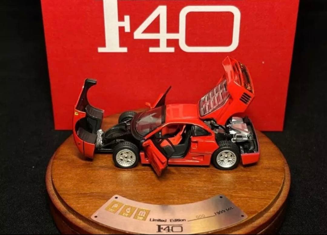 1/64 PGM フェラーリF40 高級ケース仕様
