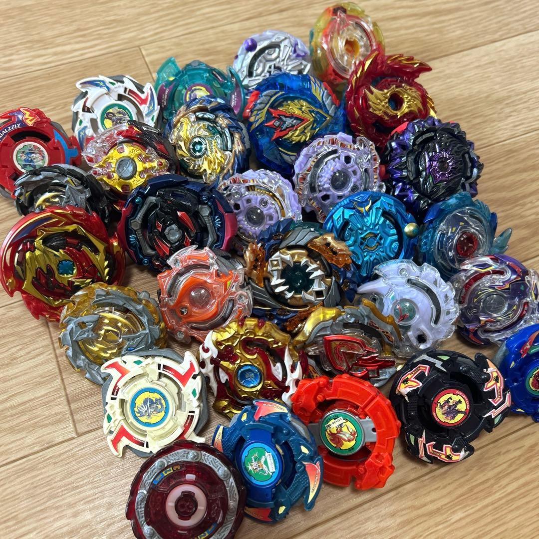 【大量！】初代など！歴代ベイブレード まとめ売り