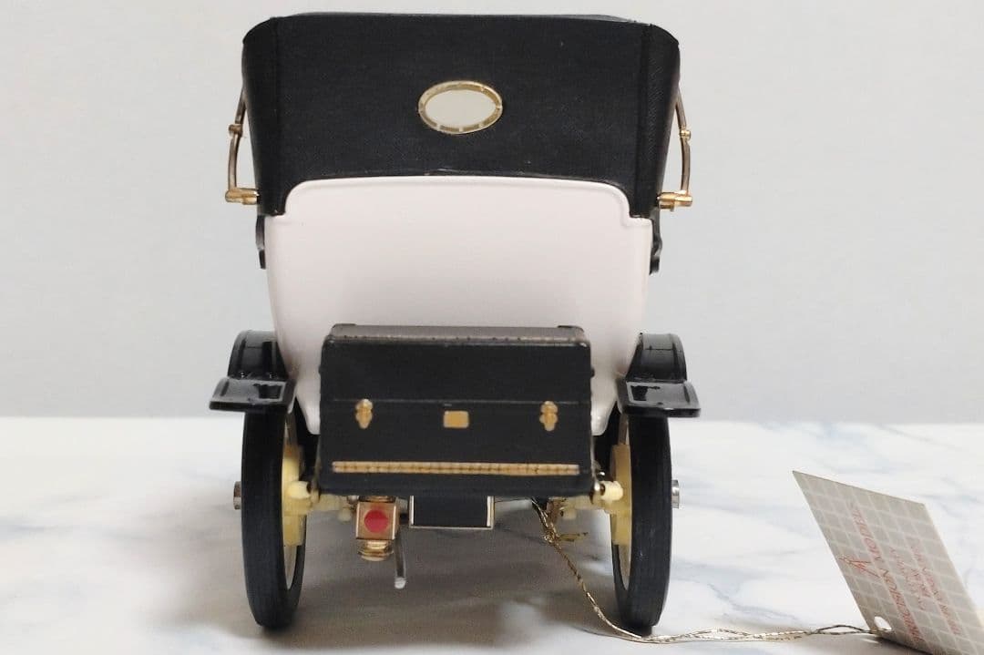 ミニカー 1912 PACKARD VICTORIA