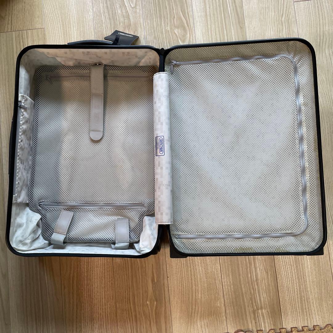 RIMOWA サルサ　キャリーケース 中型　機内持ち込み可