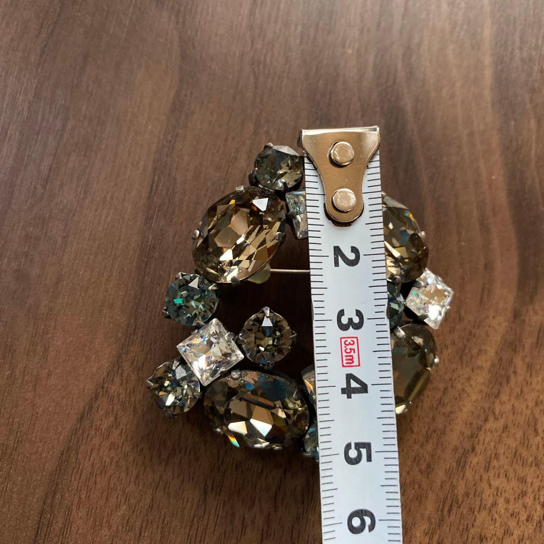 美品　フォクシー　ブローチ