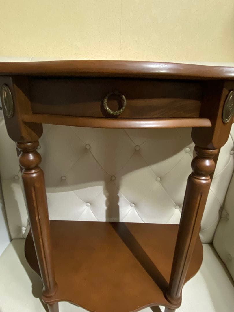 希少♦️花びら ハーフムーン コンソールテーブル♦️落ち着きある華やかなヴィンテージ