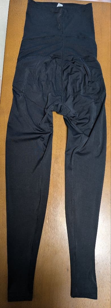 シェイプミーアップ　レギンス　タイツ