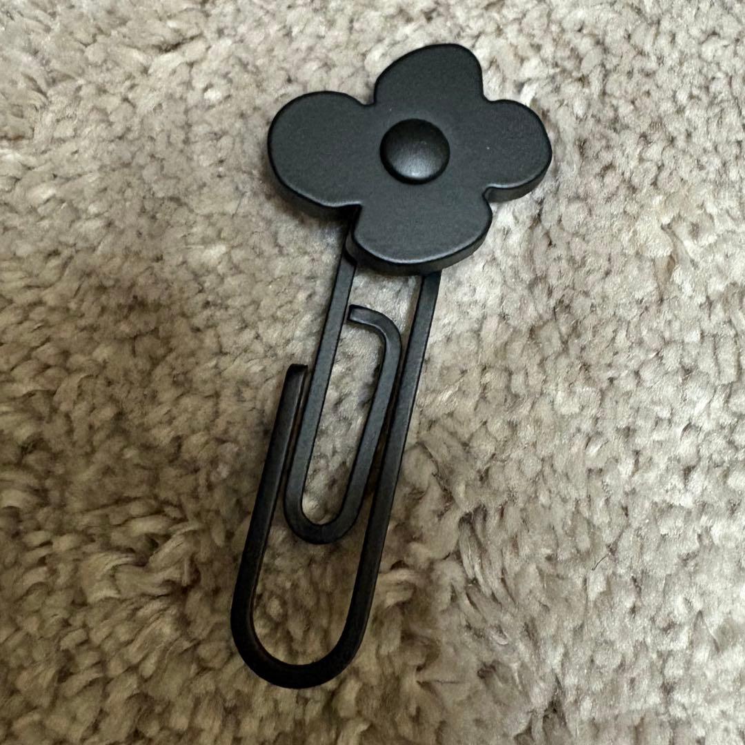 LARDINI コート用ブートニエール クリップタイプ 黒