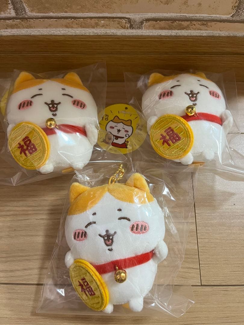 ちいかわ 招福ハチワレ招き猫マスコット3個セット