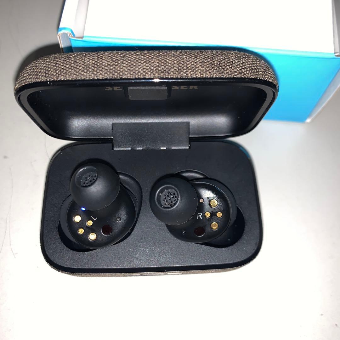 ジャンク品　ゼンハイザー MOMENTUM True Wireless 4