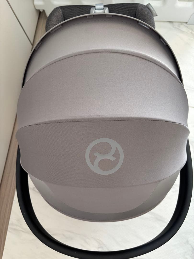 イーグルス: Cybex チャイルドシート Cloud T i-size