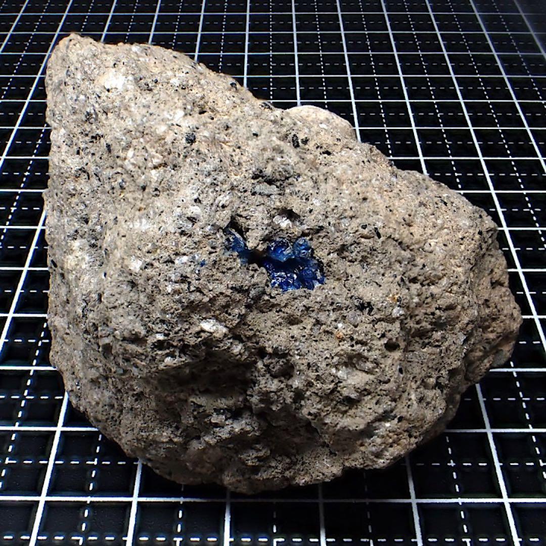 【ドイツ/アイフェル産】アウイナイト